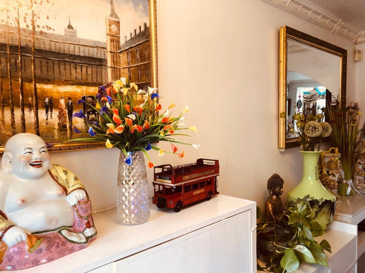 Cheerful 4 Bedroom House With Garden Free Parking London Exterior foto