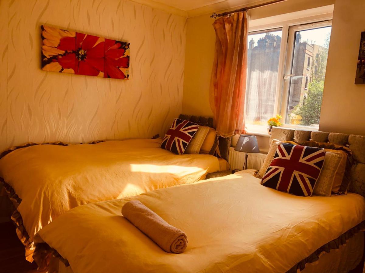 Cheerful 4 Bedroom House With Garden Free Parking London Exterior foto